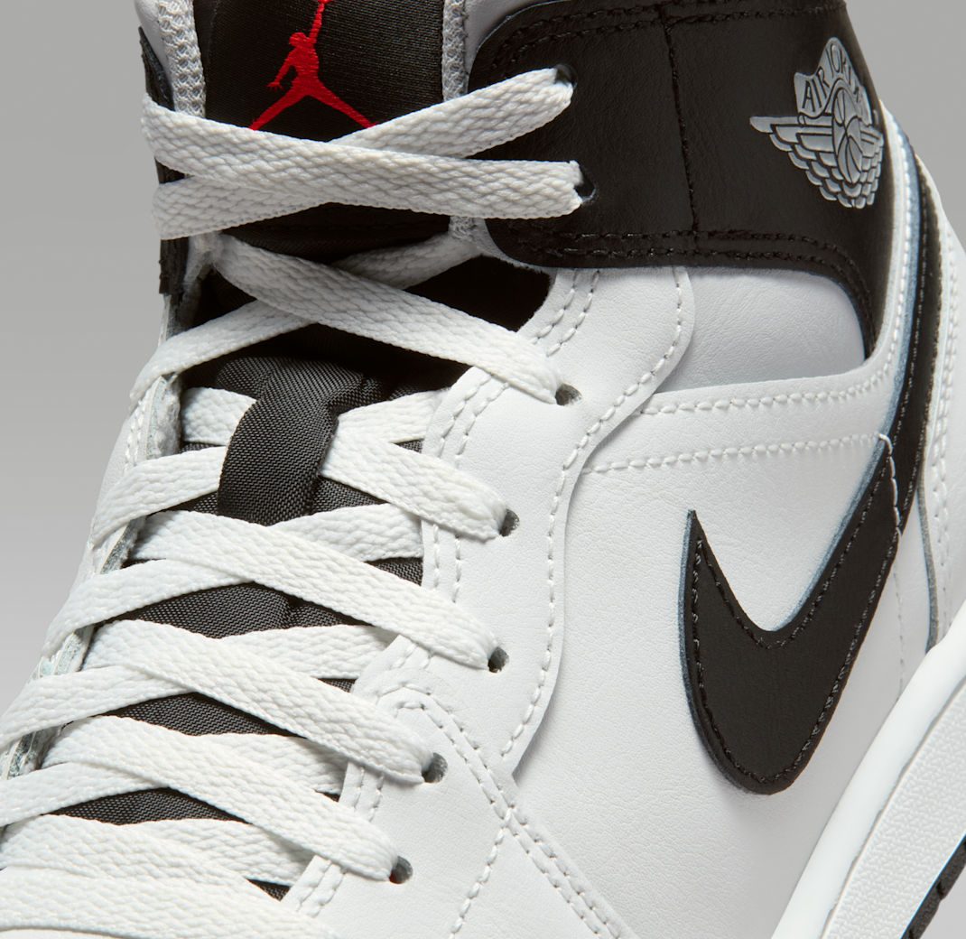 Alternative view of Giày Nike Air Jordan 1 Mid ‘Summit White’ DQ8426-109
