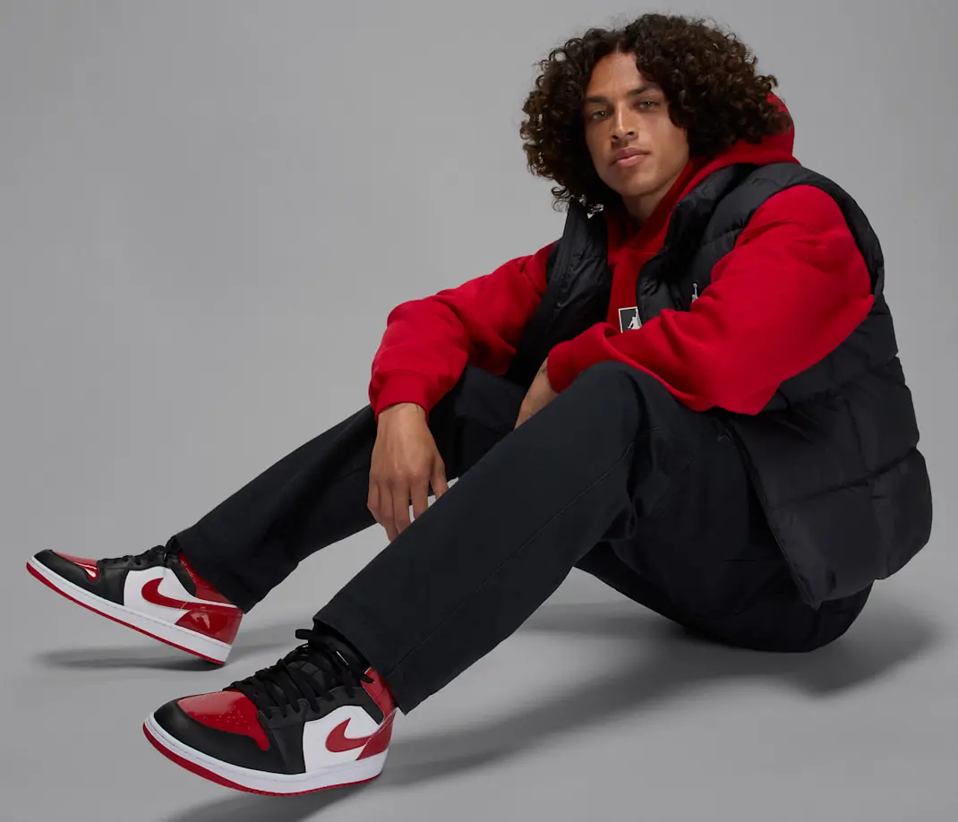 Alternative view of Giày Nike Air Jordan 1 Mid SE 'Patent Bred Toe' HV4091-006