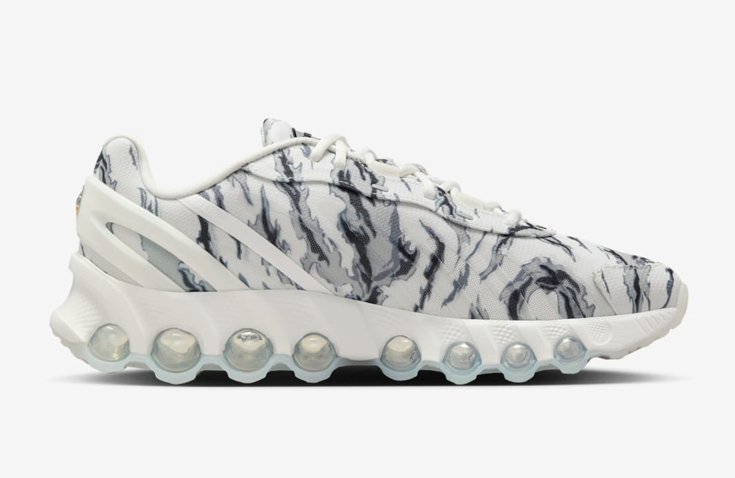 Alternative view of Giày Nike Air Max Dn8 Premium 'Summit White' IH0377-100