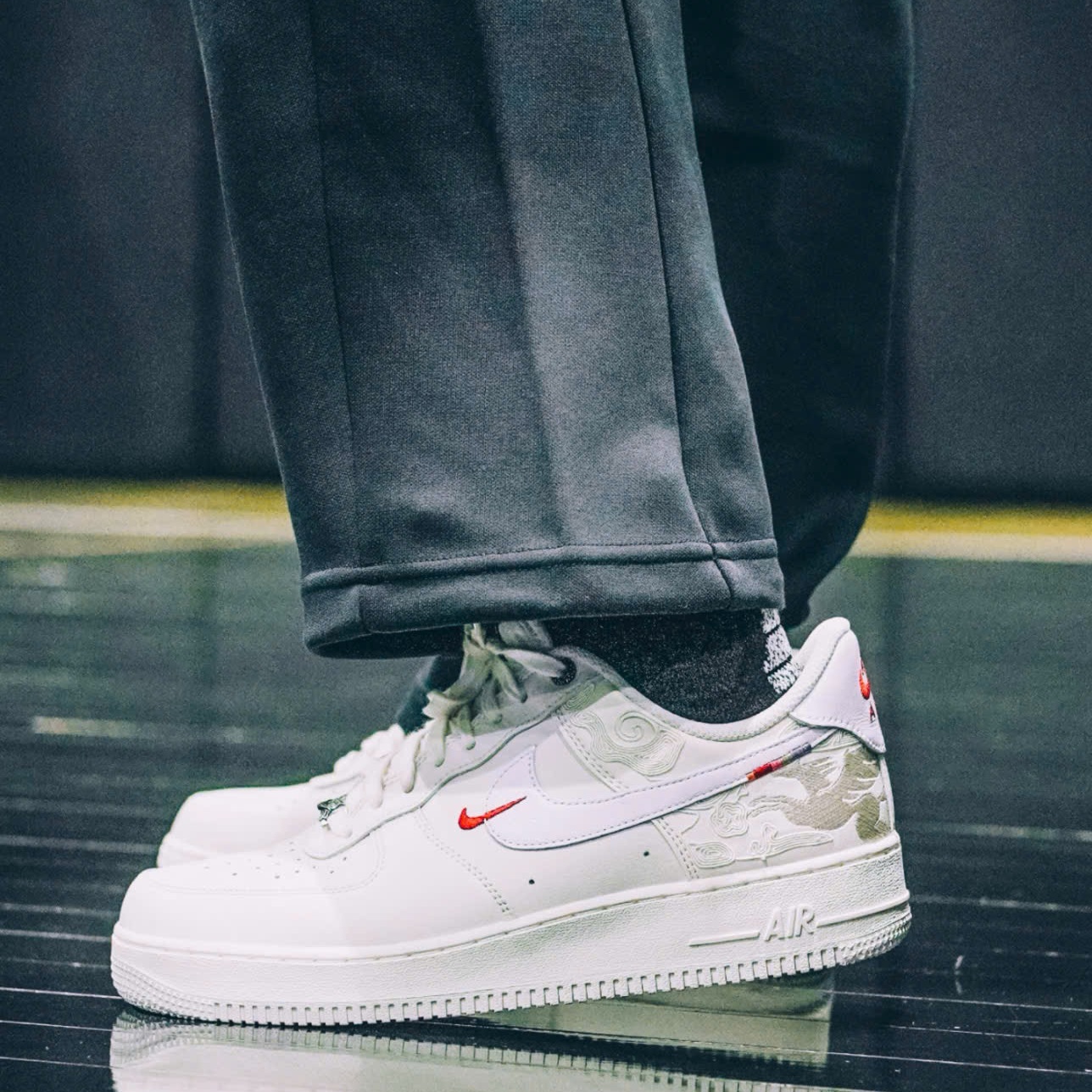Alternative view of Giày Nike Air Force 1 Low 'Pegasus Pack Phantom' IQ1119-011