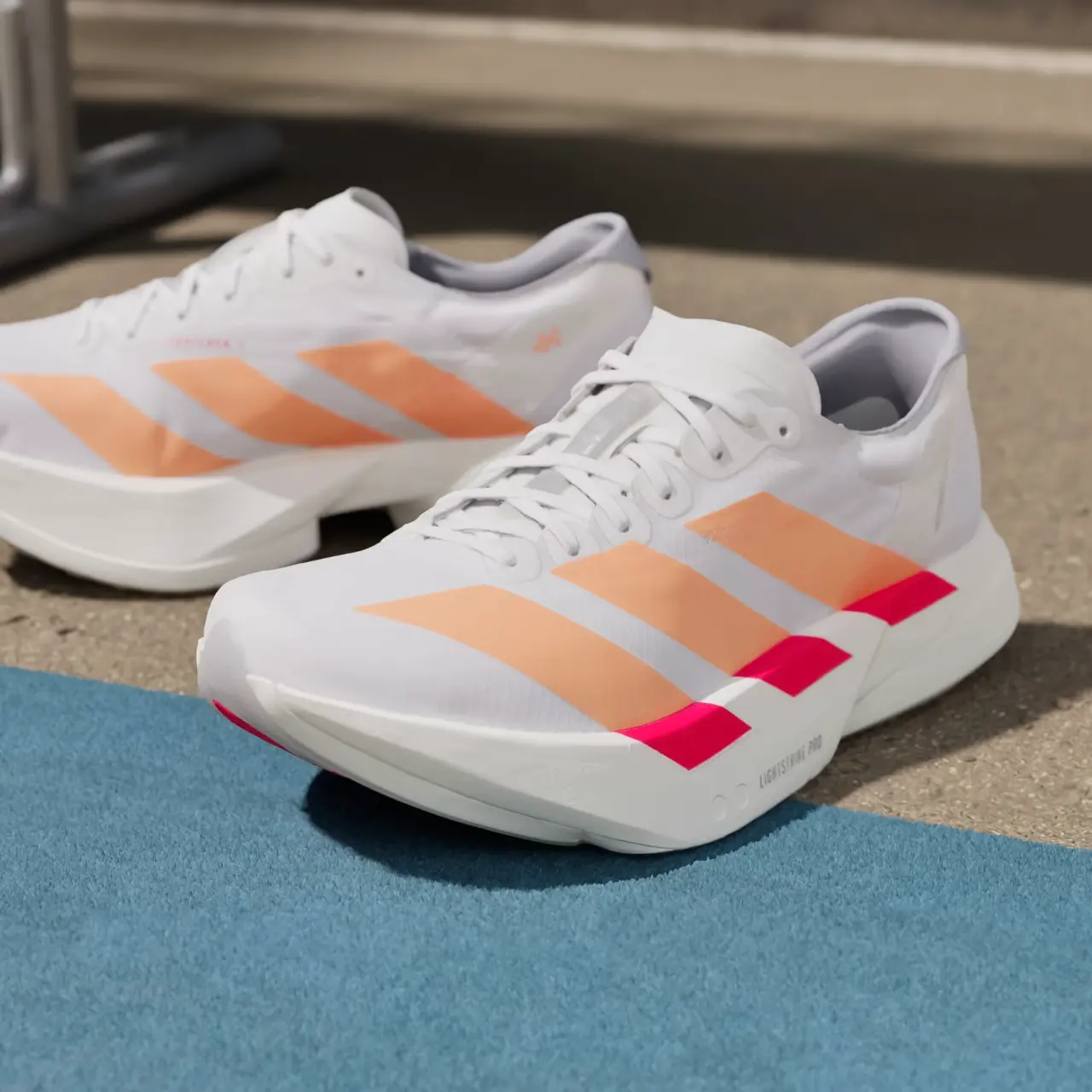 Alternative view of Giày Adidas Adizero Adios Pro 4 'Beam Orange' JR7087