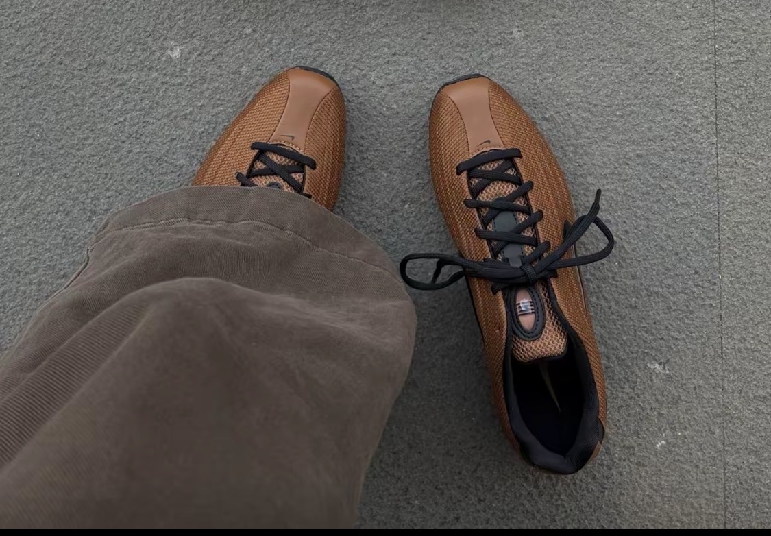 Alternative view of Giày Nike Shox Z 'Brown' HQ7540-201