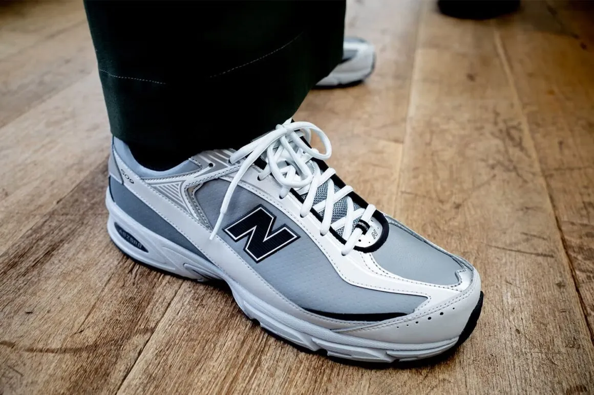 Hinh anh 4: Hinh anh New Balance 509 voi thiet ke Y2K va phoi mau Stoneware