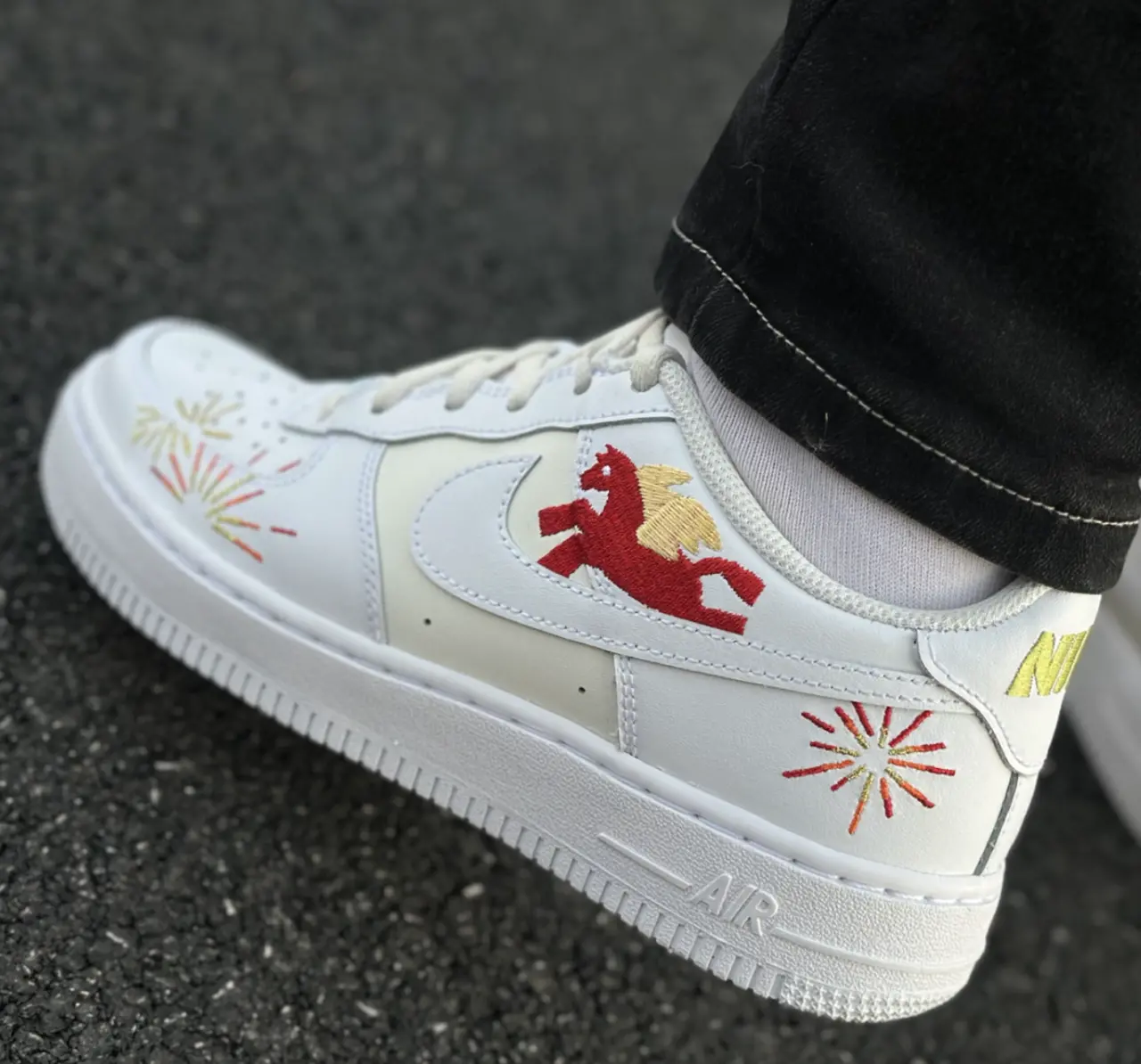 Alternative view of Giày Nike Air Force 1 'Unbridled Year of the Horse' IQ1133-111