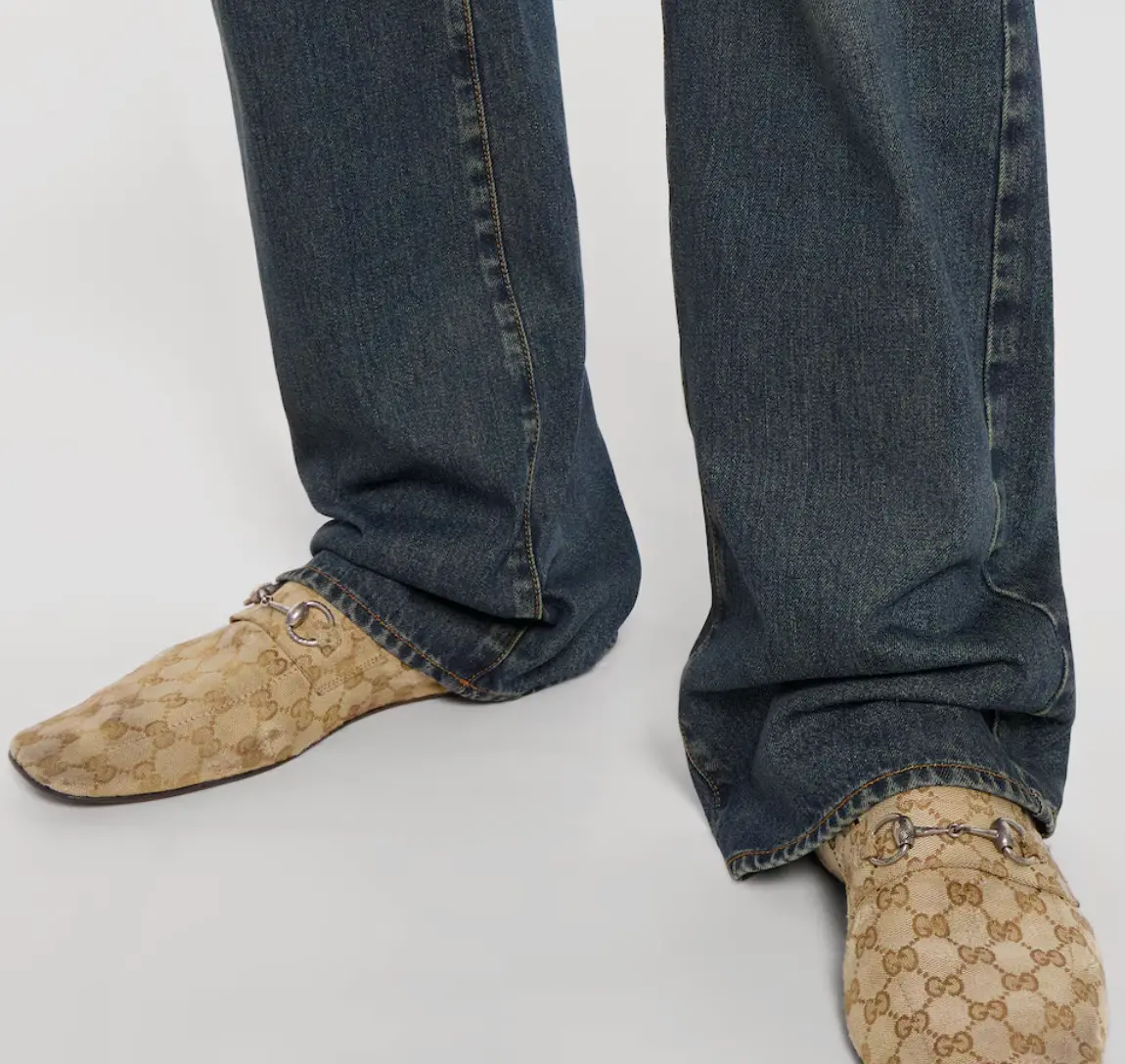 Alternative view of Giày Gucci Worn-out Effect Loafer ‘Sand’ 863033-FAFUW-9611