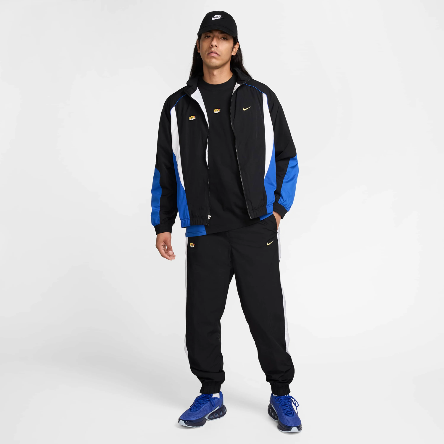 Alternative view of Áo Nike Sportswear Woven Track Jacket 'Game Royal' HV6516-010