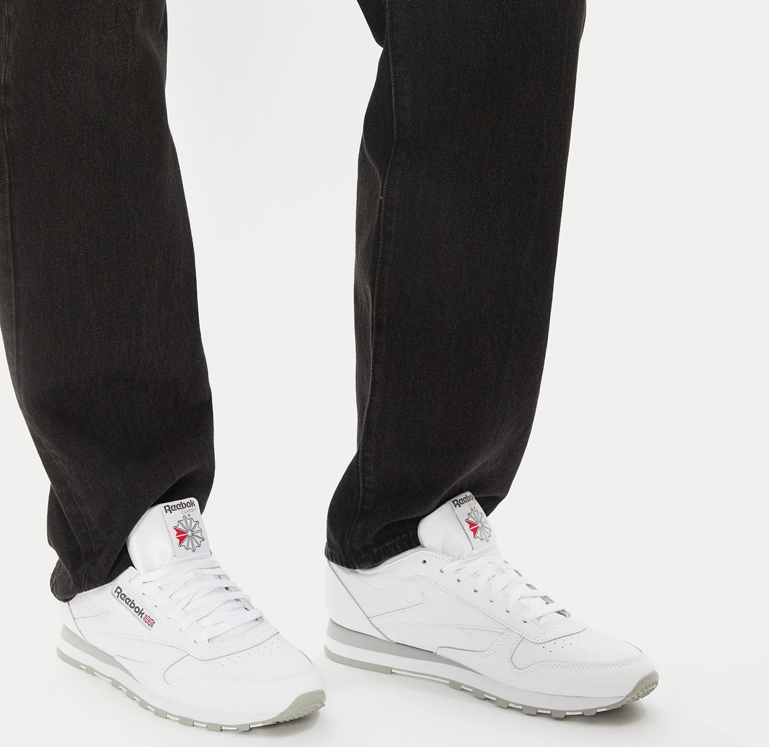 Alternative view of Giày Reebok Classic Leather 'White Pure Grey' 100008789