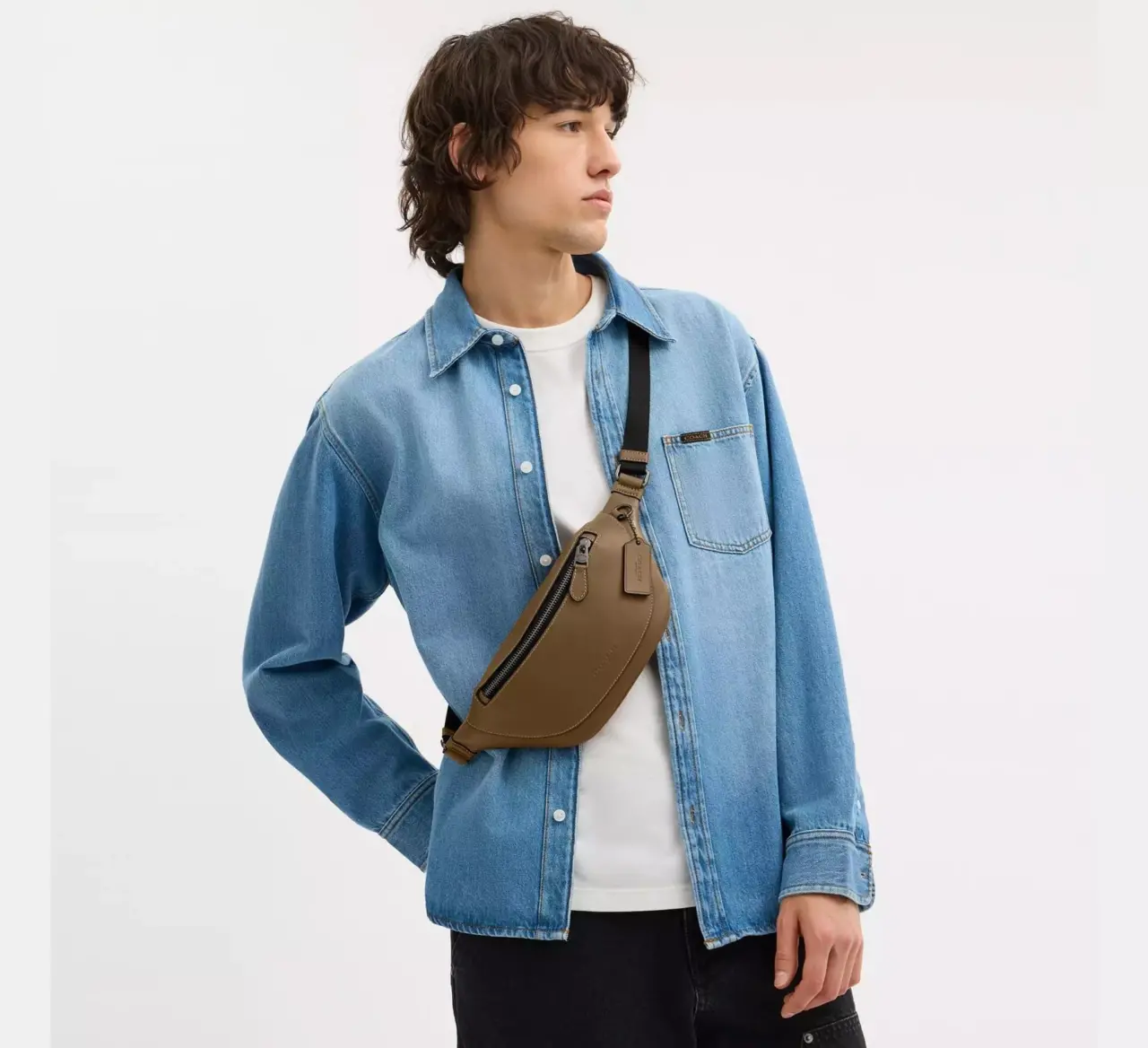 Alternative view of Túi Coach Warren Mini Belt Bag ‘Gunmetal’ CBI29-QBGRN