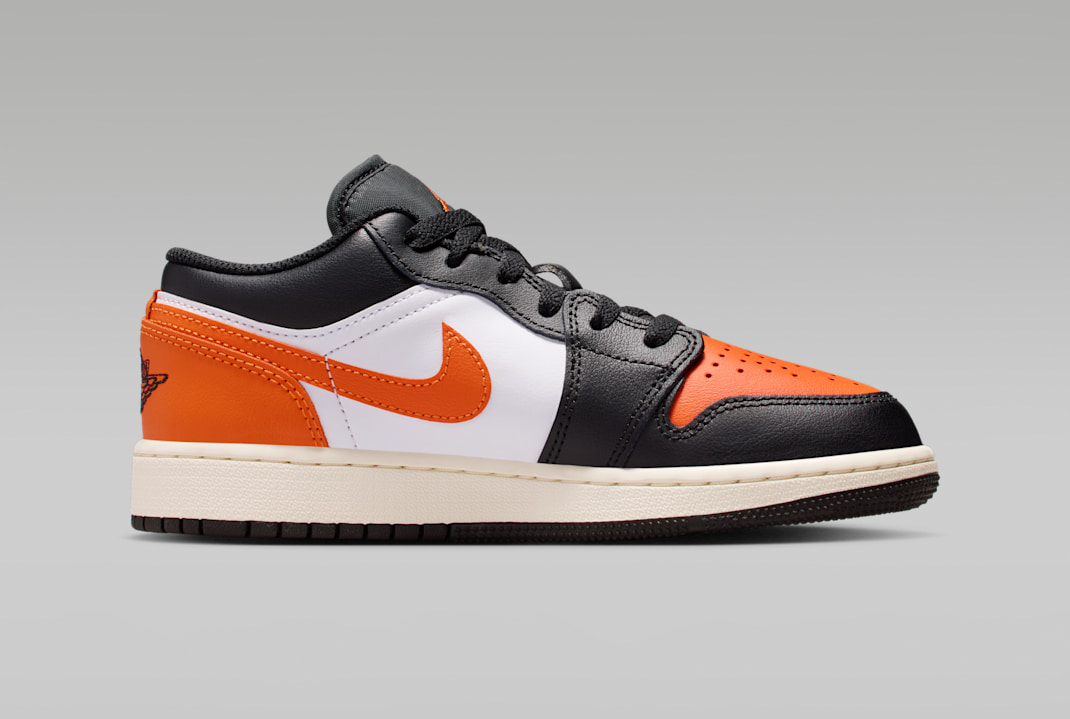 Alternative view of Giày Nike Air Jordan 1 Low 'Starfish' 553560-081