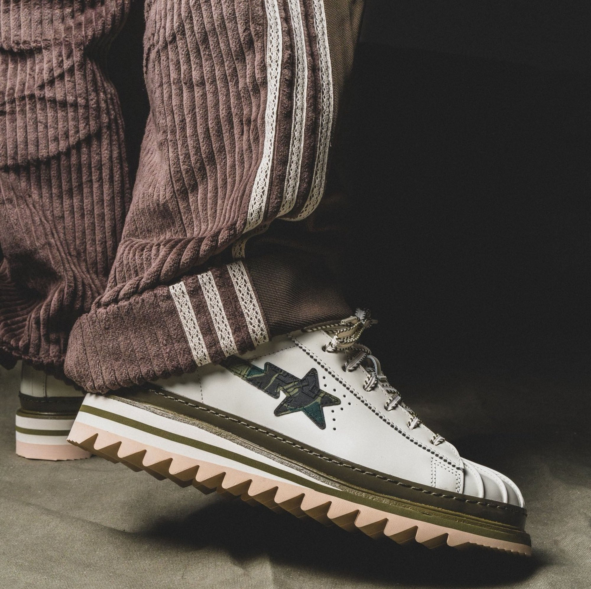 Alternative view of Giày Adidas Superstar 'CLOT by Edison Chen x Bape Off White' KJ1473