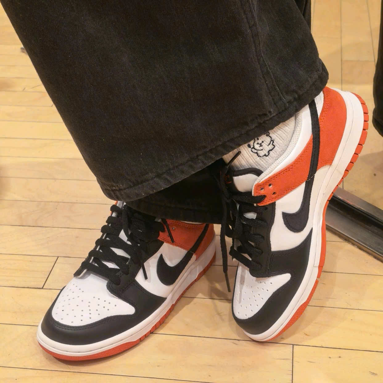 Alternative view of Giày Nike Dunk Low Essential+ 'Rust Factor' IQ2755-102
