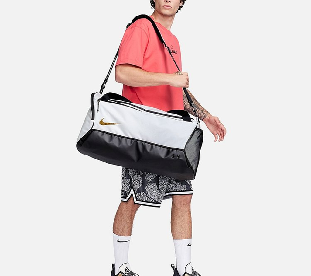Alternative view of Túi Nike Hoops Elite Duffle 'Black White' DX9789-100