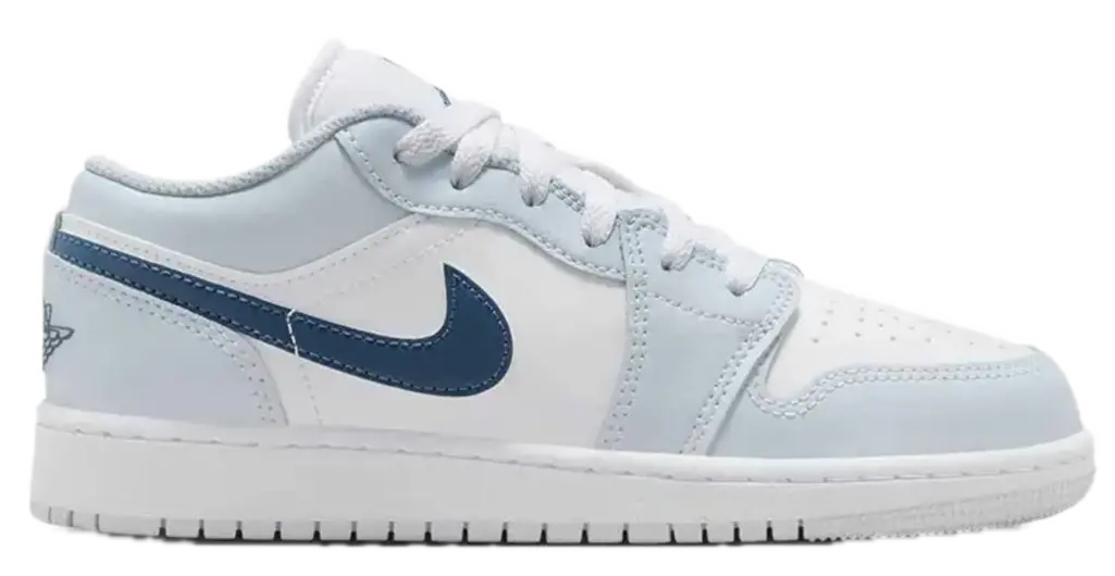 Giày Nike Air Jordan 1 Low GS 'Aura Squadron Blue' 553560-104