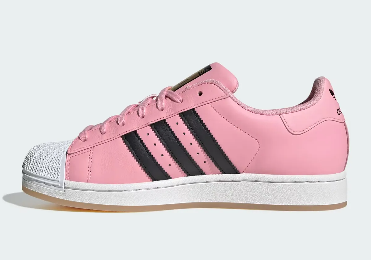 Alternative view of Giày Adidas Superstar Lionel Messi 'Inter Miami CF' JR1520