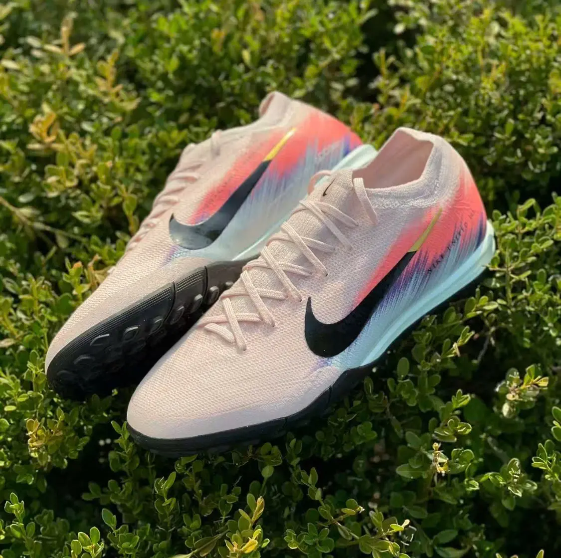 Alternative view of Giày Nike Vapor 16 Pro 'Pink Black' IB2474-600