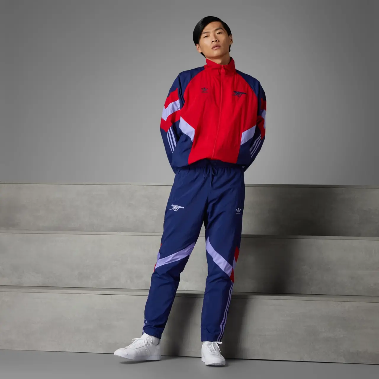 Alternative view of Áo Adidas Arsenal Originals Track Top 'Better Scarlet' IS6503