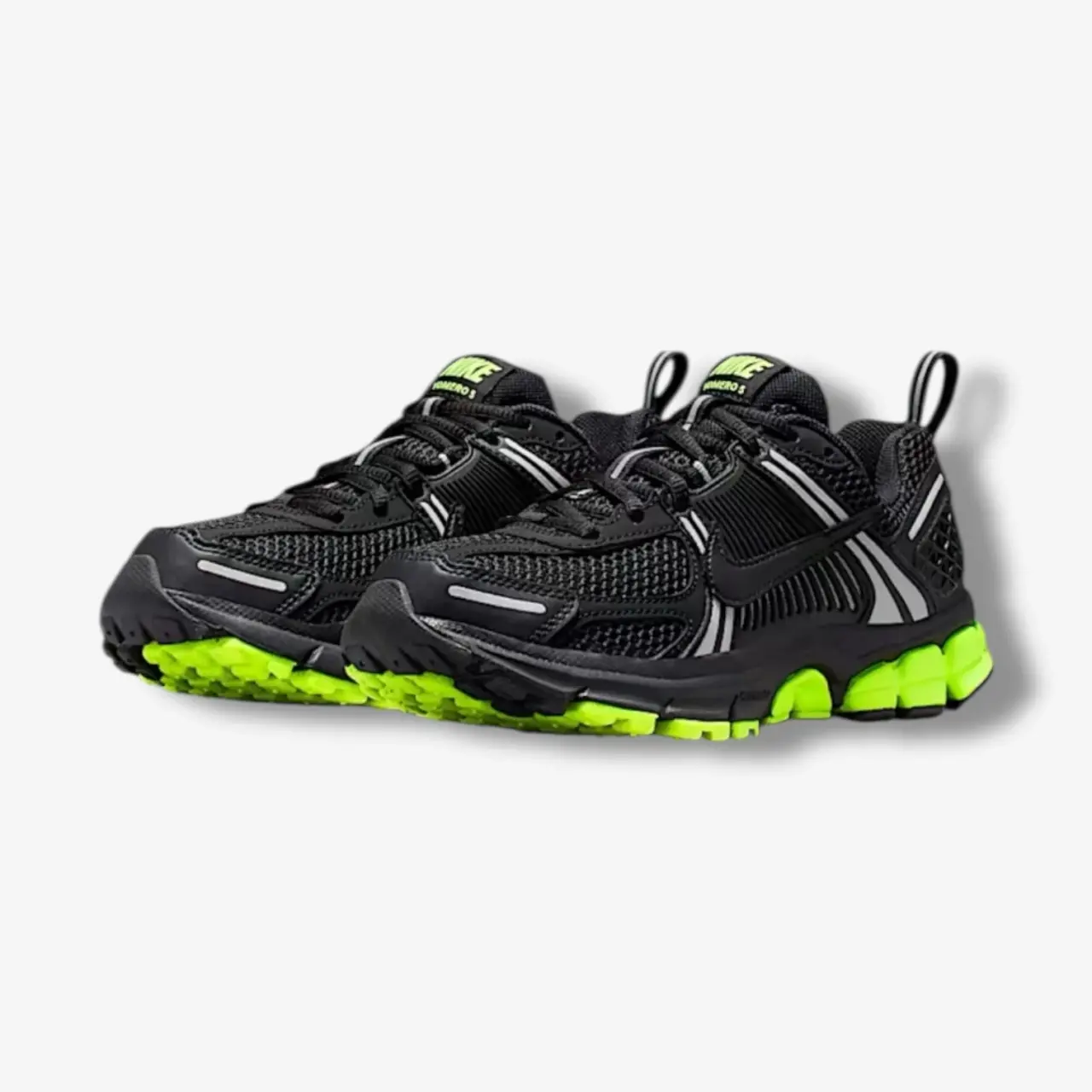 Alternative view of Giày Nike Vomero 5 'Black Volt' HF6998-009