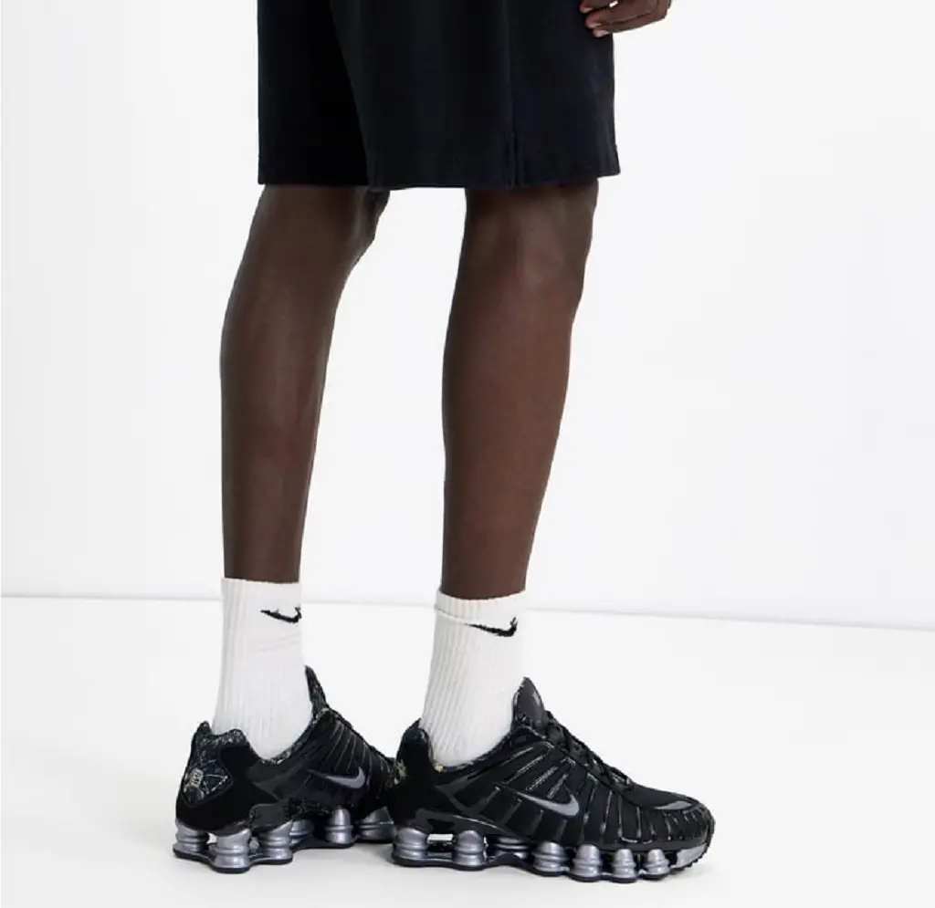 Alternative view of Giày Nike Shox TL 'Black Realtree Edge Camo' IQ0299-010