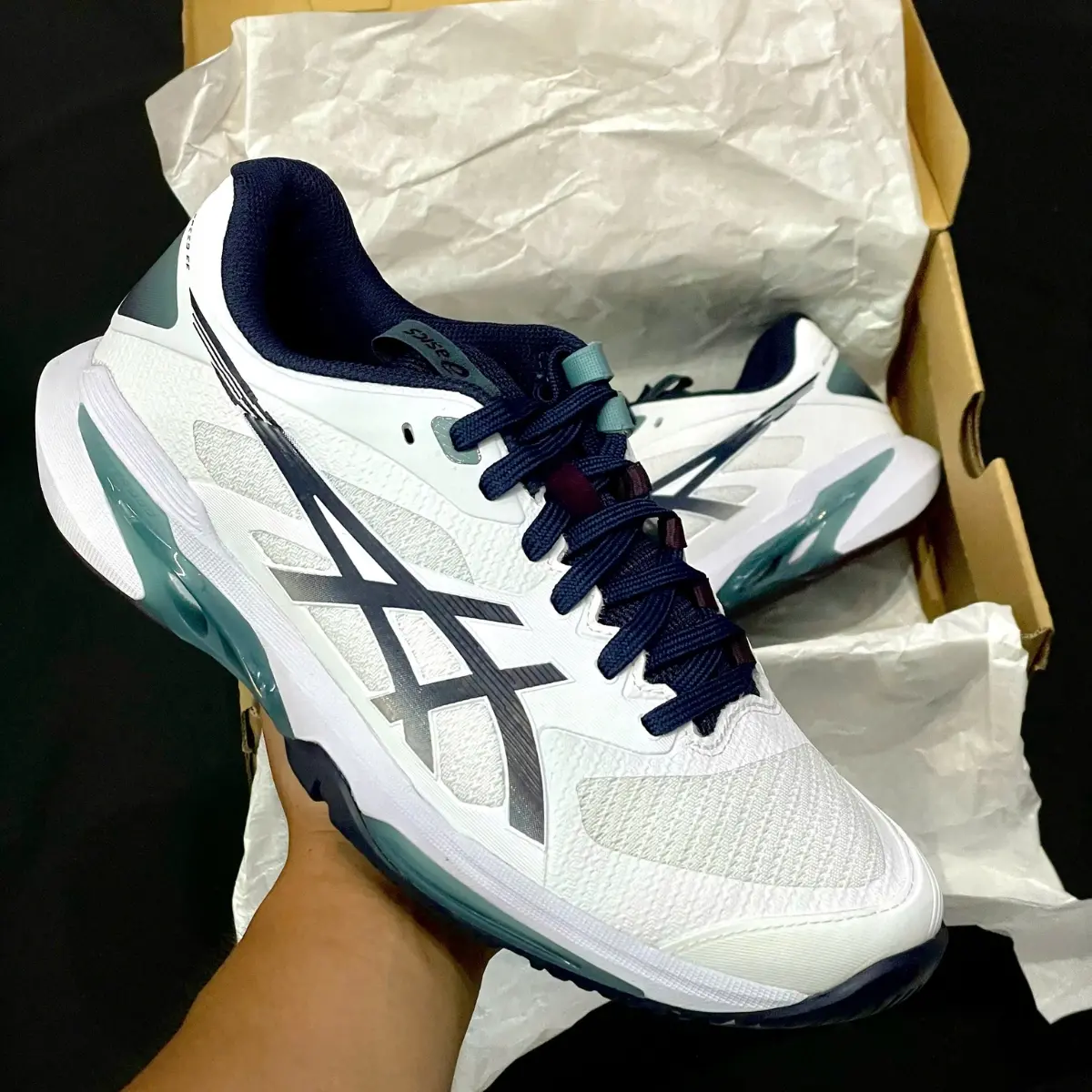 Alternative view of Giày Asics Solution Speed FF 4 'White Midnight' 1041A532-102