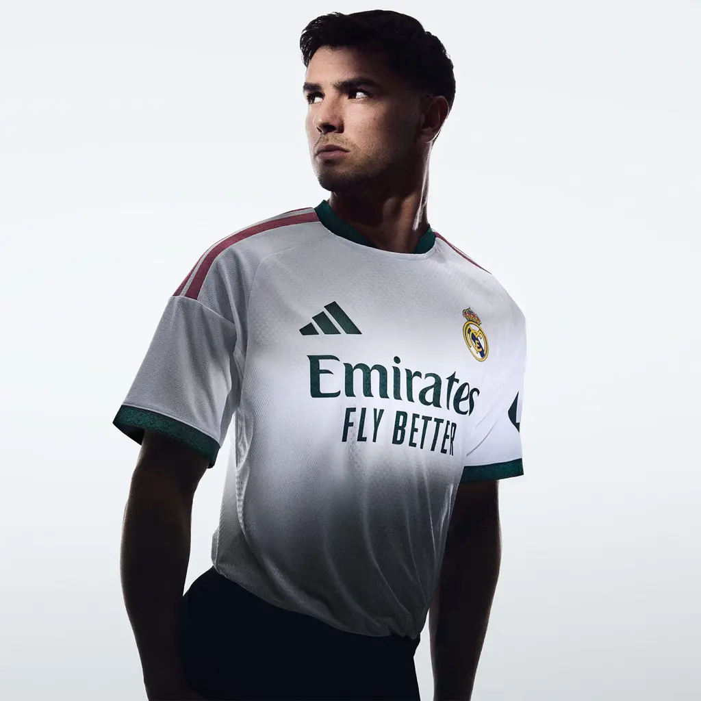Alternative view of Áo Adidas Real Madrid 26/27 Home Authentic Jersey JZ7218