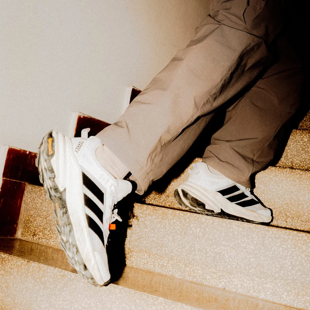 Alternative view of Giày Adidas Terrex Freehiker SL GORE-TEX 'Impact Orange' KI5163