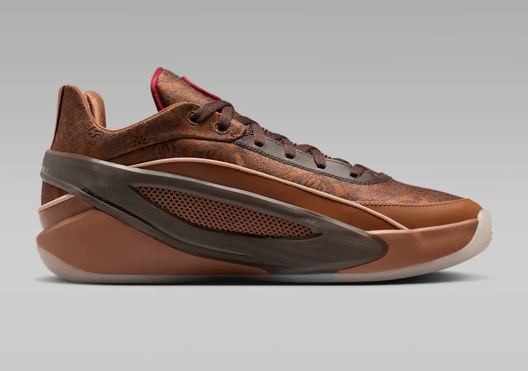 Alternative view of Giày Nike Air Jordan Luka 5 'Year of the Horse' IQ0567-201