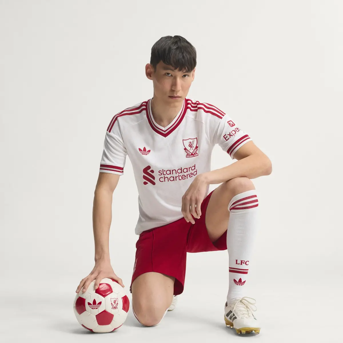 Alternative view of Áo Adidas Liverpool FC 26/27 Away Authentic Jersey 'White' KA6859