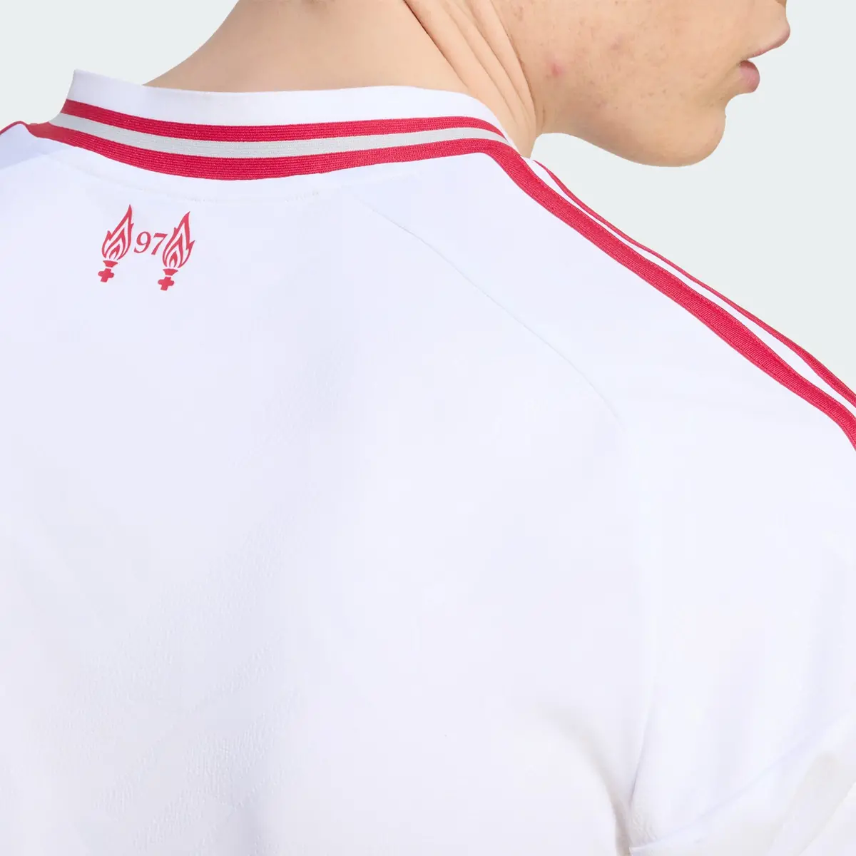 Alternative view of Áo Adidas Liverpool FC 26/27 Away Jersey 'White' KA6860